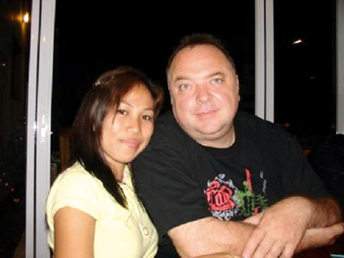 Micha Weber mit seiner Thaifrau
