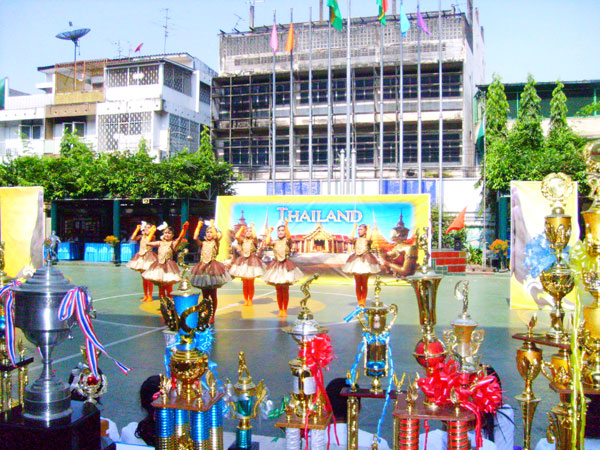 Schulfest zu Ehren des Königs 2008