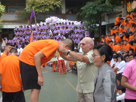 Medaillen für Thai Schüler 2008