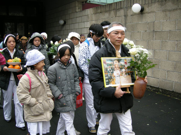 vietnamesische Beerdigung 2008