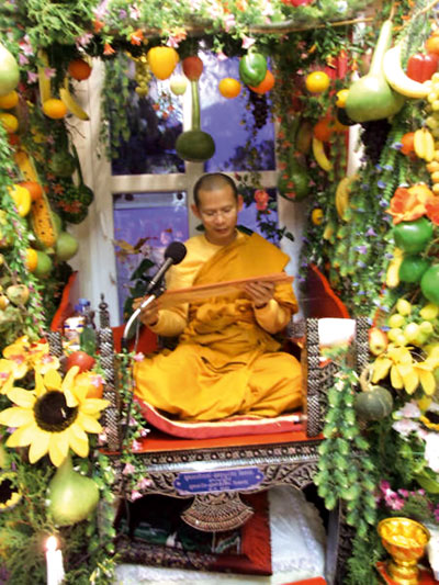 Mönch in einer Laube 2008
