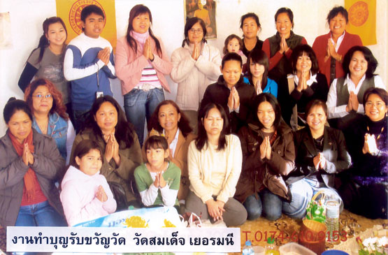 Gläubige vom Wat Somdej