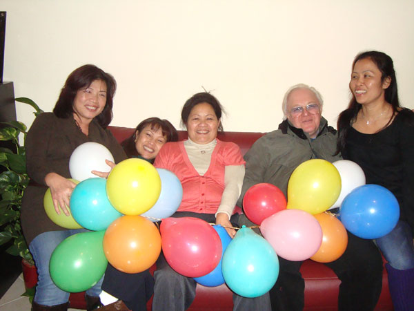 Auch die anderen hatten ihren Spass bei der Eröffnungsparty.