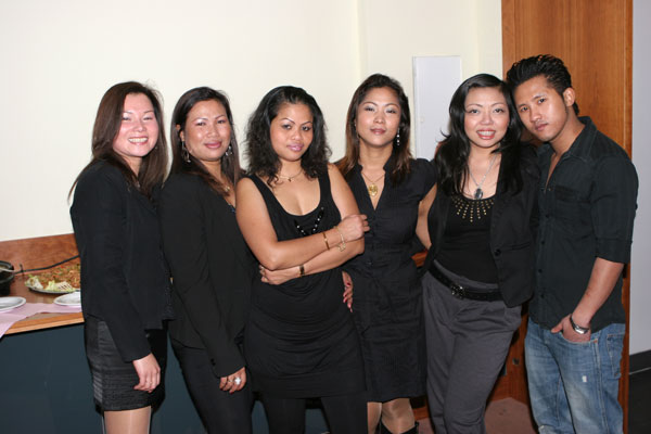 Viele Gratulanten haben sich eingestellt