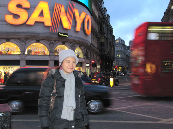 Thailänderin May von der Marketing Firma easternfavourites aus England