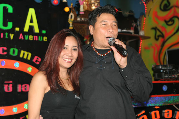 Thaisänger Tom Dundee in Berlin