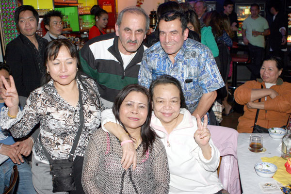 Thaifrau Nueng feierte auch im Butterfly