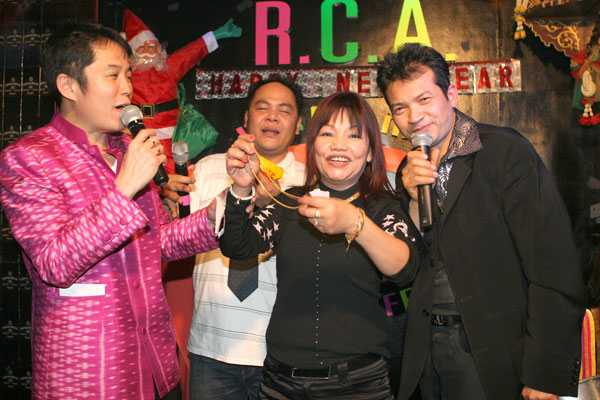 Thailänder schätzen Gold 2009