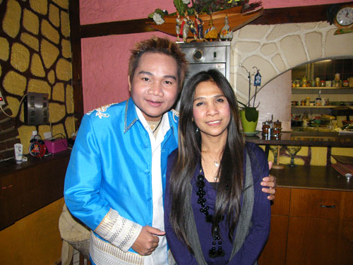 Samran Bunlarp mit Scorpion-Chefin Lek 2008