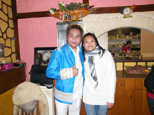 mit Gee von Farang-Fotograf Reinald 2008