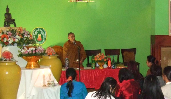 Andacht im Puh Thai Restaurant 2008