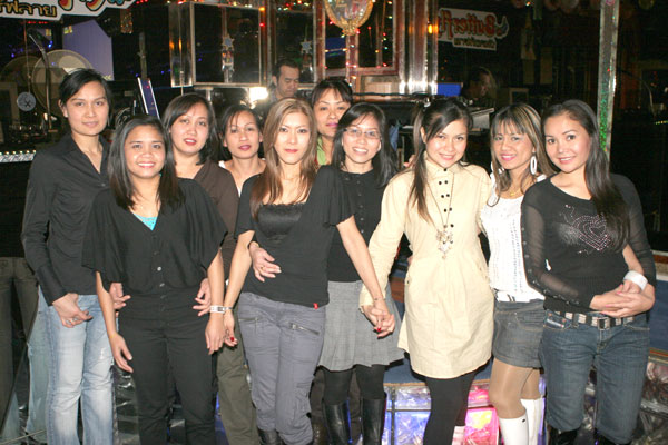 Thaifrau Noi feierte im Butterfly 2008