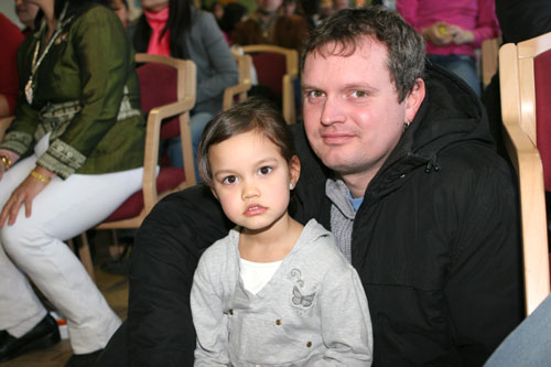 Farang-Papa mit Tochter 2009