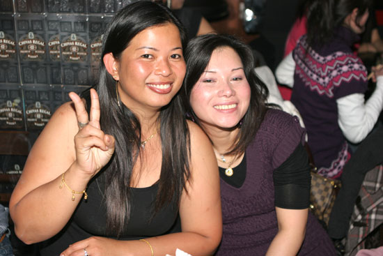 Bei der nächtlichen Sause im Berliner R.C.A.