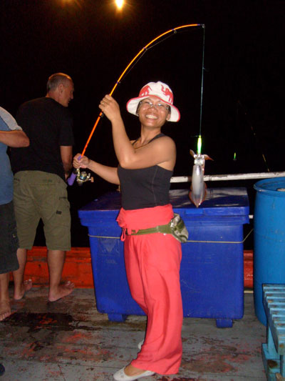 Dieters Frau hat auch was am Haken.