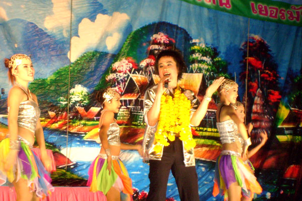 Morlam-Show wie im Isaan - Foto aber aus Utradith.