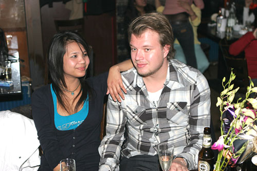 Schönes Thai Farang Paar.