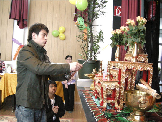 Thai-Kindertag vom Wat Buddhavihara in Berlin.