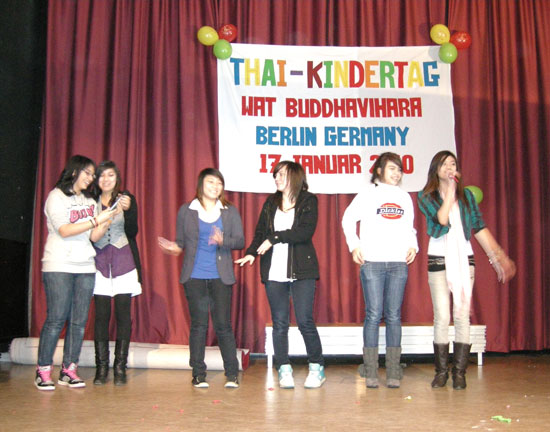 Auftritt der Teenager.