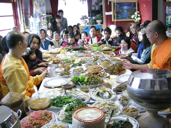 Im Wat Buddhavihara in Berlin