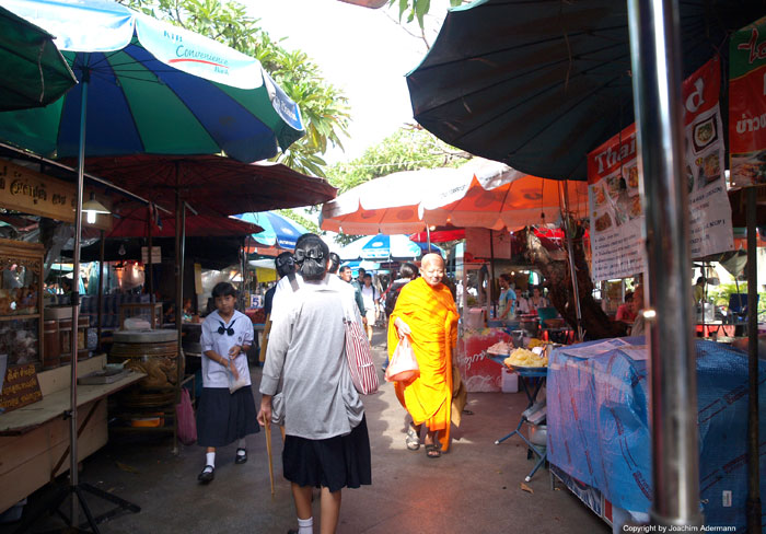 Kleiner Markt in Bangkok