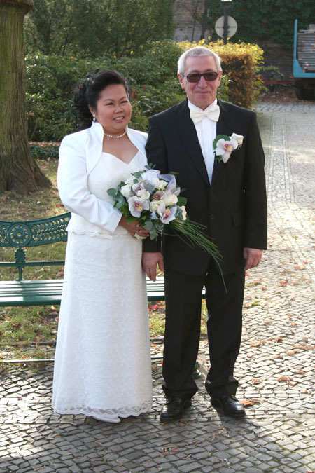 Hochzeit von Thaifrau Withee und Dieter