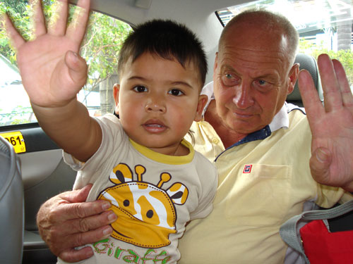 Wonneproppen Janes mit Farang Rainer aus Erfurt.