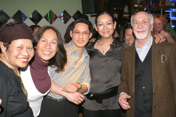 Beim Konzert von Laawan Jarnphen im Berliner Scorpion