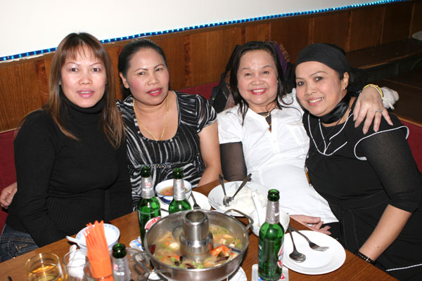 Beim Konzert von Laawan Jarnphen im Berliner Scorpion