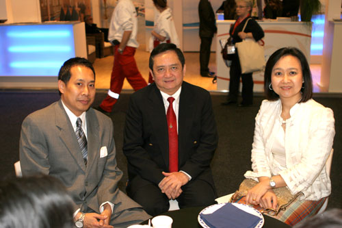 Khun Banji in der Mitte