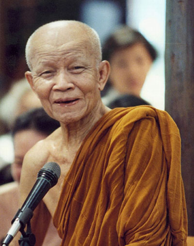 Luang Ta Maha Bua
