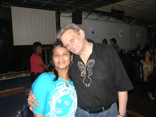 Thaisänger James im Butterfly 2009