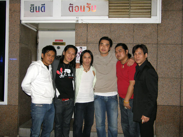 Thaisänger James im Butterfly 2009