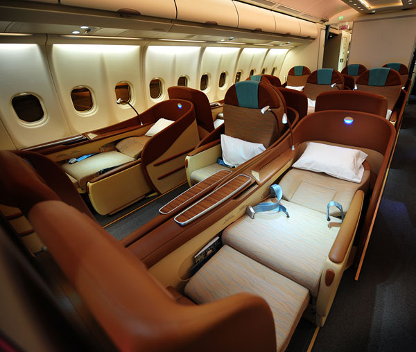 OMAN AIR Cabin First Class