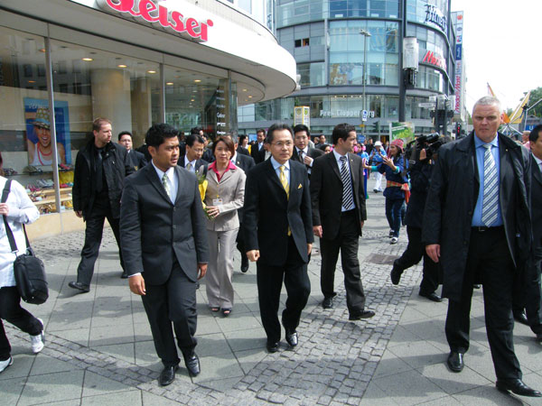 Thai Vize Premier auf der Wilmersdorfer Strasse 2009