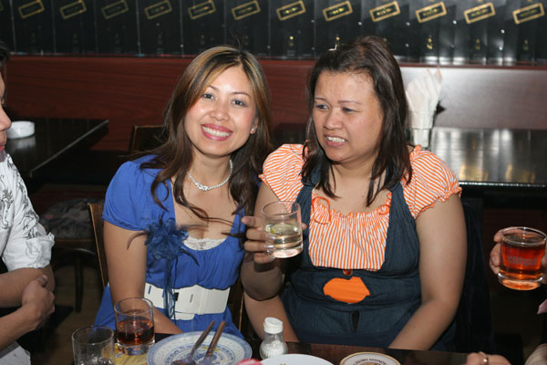 Whisky im Thai-Musik-Cafe RCA