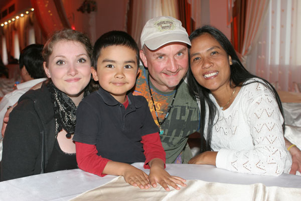 Markus mit seiner Frau Noky von NeuTours, dem Sohnemann und einer Bekannten