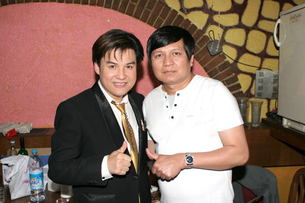 Rung Suriya und Sombat vom Scorpion