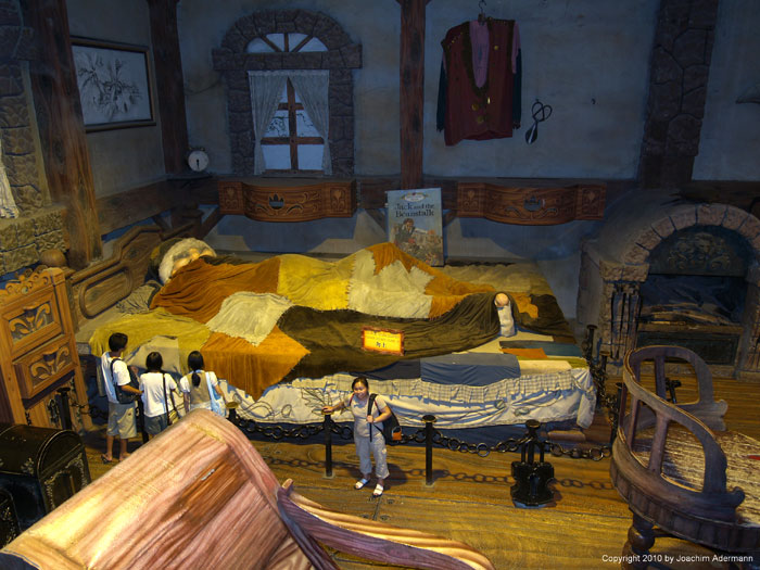 Überdimensionales Märchenzimmer in der Dream World in Bangkok