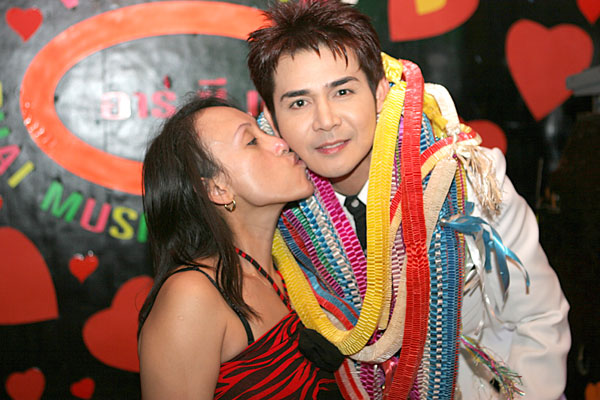 Ein Küsschen für den Thaistar