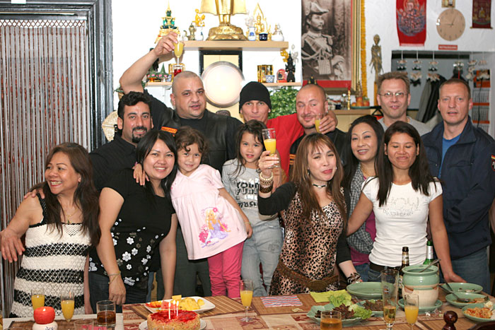 Tan feierte im Krua Phijit