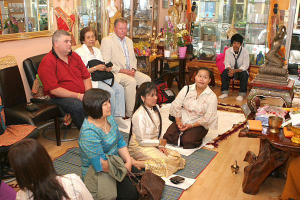 Segen empfangen für Crystal Lotus