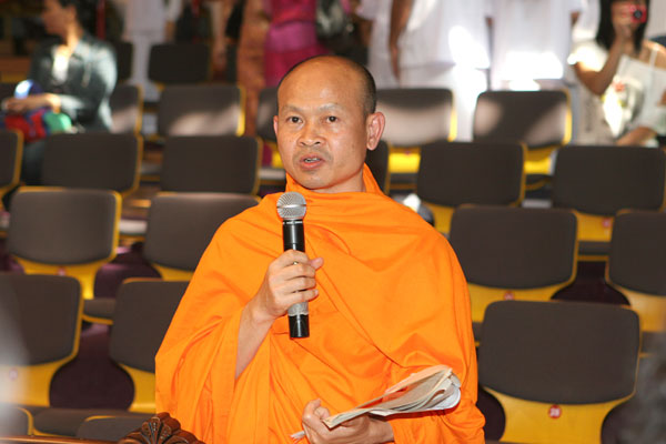 Der Abt des Wat Buddhavihara