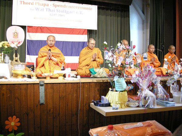 Gründung des Wat Thai Stuttgart 2009