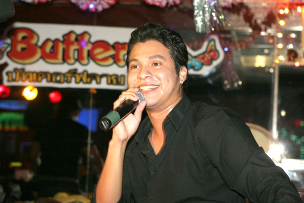 Sarocha Yensai in action 2008