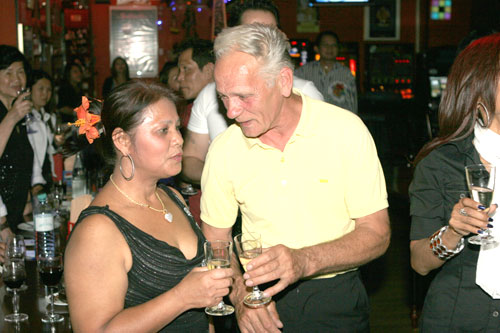 Thai-Farang-Paar im Butterfly 2008