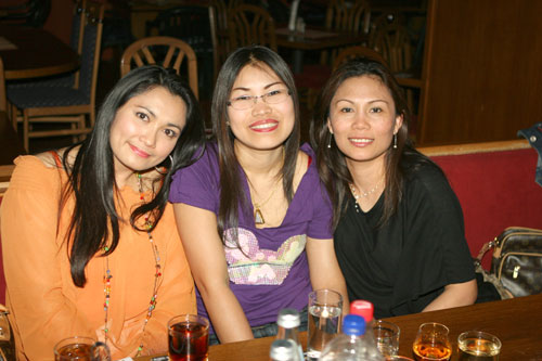 drei Thai Schönheiten im Scorpion 2008