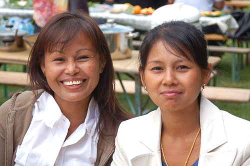 frohe Thaifrauen 2008