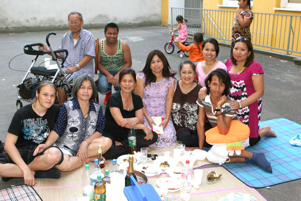 Wiphawee mit Freundinnen 2008