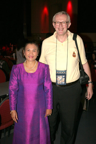 Gäste beim Konzert von Noknoi Uraiporn mit ihrer Sieng Isaan Band